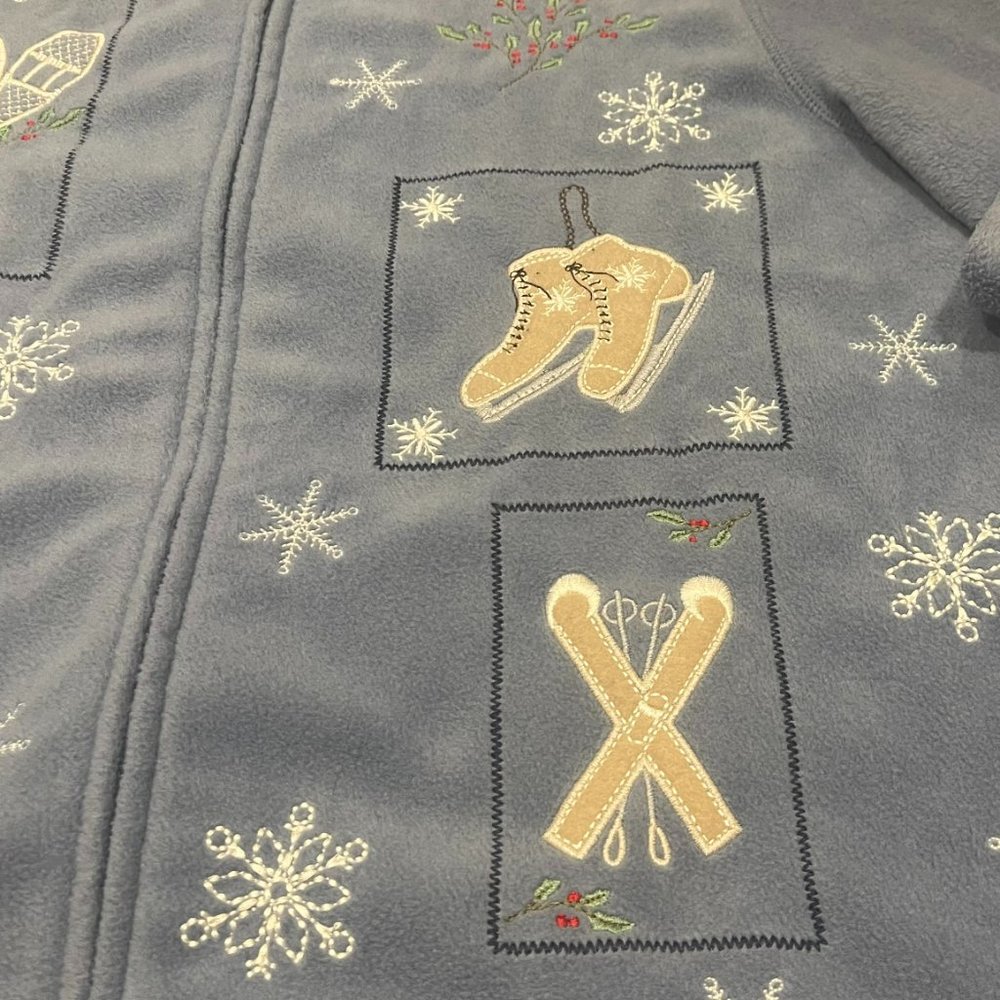 Croft & Barrow Blue Full Zip Embroidered Ice Skating Fleece Coat, Size L - Picture 3 of 6